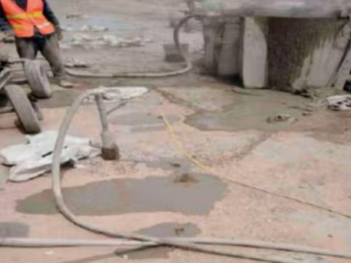 中江水泥混凝土路面板底注浆技术 路面脱空注浆整治方案